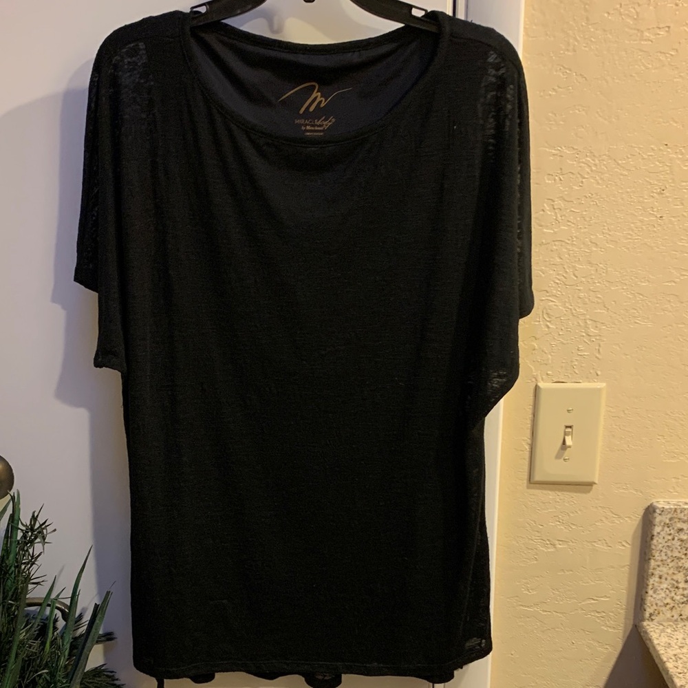 Black MiracleBody Shirt M